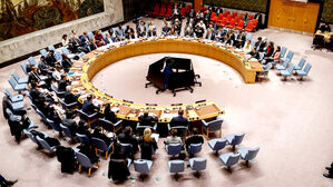 UN&middot;의회 '패싱'&hellip;불법 공습 지적에 "침공 아냐"