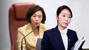 '1억 전달 의혹' 김경, 출국금지 전 미국으로