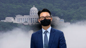 [단독] 또 말 바꾼 윤영호&hellip;"정치권에 금품 건넸다"