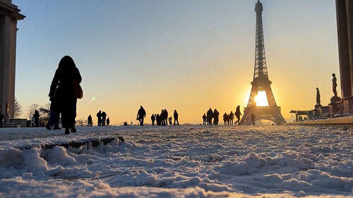 정체구간만 1,500km&hellip;겨우 3cm에 도심 마비됐다