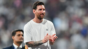 '축구의 신' 메시 "은퇴 후 감독보다 구단주"