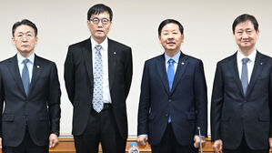 구윤철 "환율, 펀더멘털과 괴리&hellip;여전히 변동성 높아"