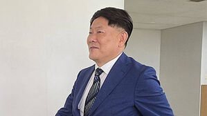 대법, 김정규 타이어뱅크 회장 '명의 위장 탈세' 파기환송