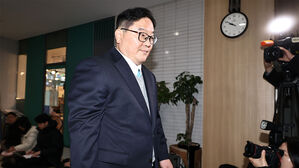 상설특검, '쿠팡 수사 무마 의혹' 엄희준 소환&hellip;"외압은 허위 주장"