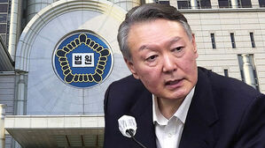 윤 '운명의 결심'&hellip;"징징대지 말라" 실랑이 벌어져