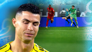 골키퍼 어이없는 실수에&hellip;호날두 표정이?