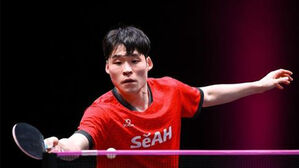 탁구 장우진, WTT 첫 대회서 세계 5위 꺾고 4강행