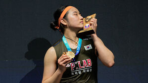 '세계 최강' 안세영, 새해 첫 대회부터 3연패 금자탑