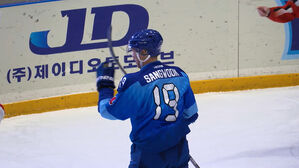 '아이스하키 전설' 김상욱, 최다 신기록 작성