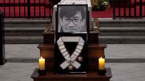 고 안성기 '온라인 추모전'&hellip;대표작 10편 공개