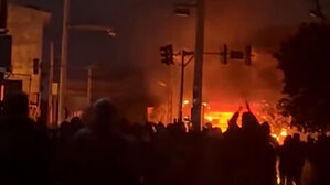 길가에 시신 담은 가방들 '수두룩'&hellip;'2천 명 사망설' 아비규환