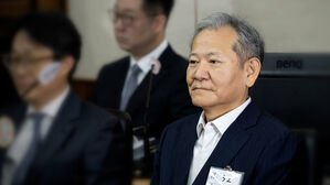 '단전&middot;단수 지시' 이상민 징역 15년 구형