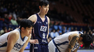 송교창&middot;허웅 복귀한 프로농구 KCC, 소노 잡고 6연패 탈출