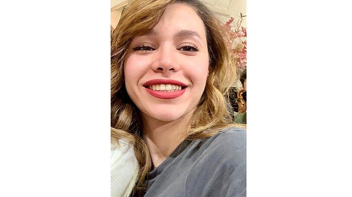 이란 반정부 시위 진압 중 사망한 23세 대학생 루비나 아미니안 (사진=IHR 홈페이지 캡처, 연합뉴스)