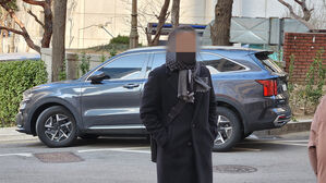 '김병기 의혹 폭로' 전 보좌진 경찰 조사&hellip;"혐의 대부분 사실"