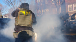 트럼프, 거세지는 미네소타에 시위에 "내란법 발동할 수 있어"