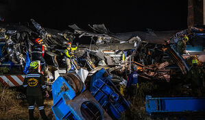 태국서 크레인이 열차 덮쳐&hellip;한국인도 1명 사망