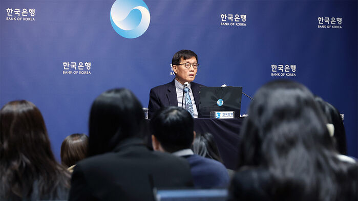 이창용 한국은행 총재가 15일 서울 중구 한국은행에서 열린 통화정책방향 기자간담회에서 발언하고 있다. (사진=연합뉴스)