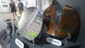 트럼프 반도체 25% 관세에 업계 긴장&hellip;믿을 구석은 최혜국 대우