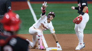 변상권&middot;김도규 프로야구 울산 트라이아웃 합격