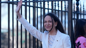 베네수 마차도, 트럼프에 노벨평화상 증정&hellip;트럼프 "땡큐 마리아"