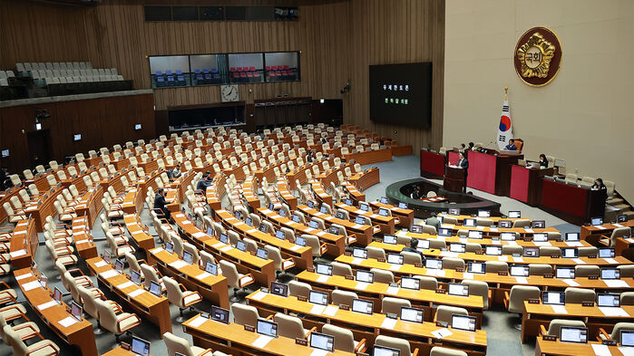 개혁신당 천하람 원내대표가 16일 국회에서 열린 2026년 1월 임시국회 1차 본회의에서 2차 종합특검법안에 대해 무제한 토론을 이어가고 있다. (사진=연합뉴스)