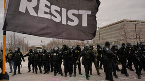 "미 법무부, '이민단속 방해 혐의' 미네소타 주지사 등 수사"