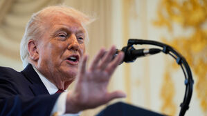 트럼프는 왜 갑자기 '한국 관세 인상' 카드 꺼냈나?