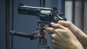 생일 축하 자리 끝나고 '탕!'&hellip;미국서 11살이 아빠 살해