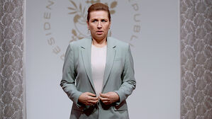 "그린란드 파병국에 보복 관세"..덴마크 총리 "유럽, 협박에 굴하지 않아"