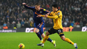 '황희찬 86분' 울버햄튼, 뉴캐슬과 무승부 '4경기 무패'