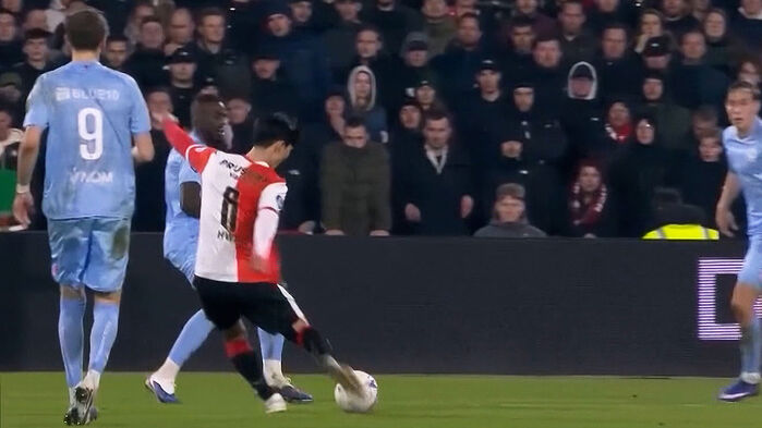 황인범 선수 시즌 첫 골