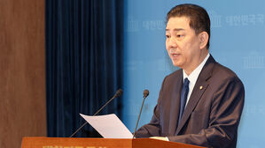 더불어민주당 윤리심판원, '탈당' 김병기에 사실상 사후 제명 처분