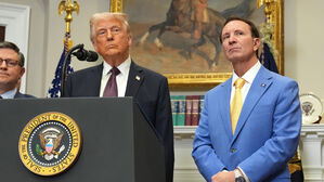 뿔난 그린란드 "트럼프 특사, 개썰매 경주 오지 마"