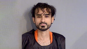 차 고장나 하루 더 묵었다가&hellip;'관광객 3명 피살' 비극 