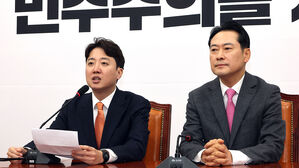 이준석 "귀국하는 대로 장동혁 찾아 공조 논의"