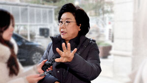 대기만 하다 귀가한 이혜훈&hellip;출근길 돌연 큰소리치더니