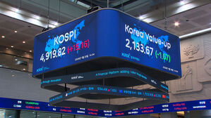 '강세 지속' 전망에도 긴장감&hellip;주의할 점은