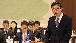 이혁 주일대사, 나루히토 일왕에 신임장 제출