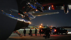 트럼프 전용기 다보스 가다 회항&hellip;다른 비행기로 다시 출발