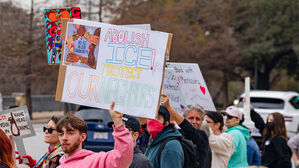트럼프 재집권 1년 맞아 미 전역서 반이민 항의 집회
