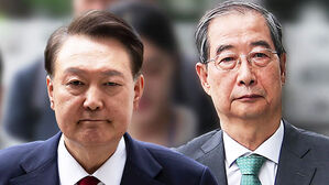 "최고 권력자들이 주도한 친위 쿠데타"