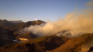 광양 산불 밤샘 진화에 진화율 90%&hellip;드론으로 화선 관측