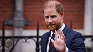영국 법정서 해리왕자 '울컥'&hellip;"언론, 아내 삶 비참하게 만들어"