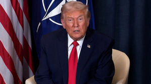 트럼프 '이란 공격 보류'에도&hellip;미 항모 전단 중동으로 집결 중