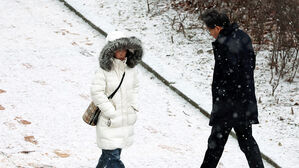 '강추위 절정'&hellip;오늘 아침 강원 철원 기온 -24도까지 떨어져