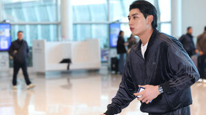 이정후, LA 공항 구금됐었다&hellip;직접 나서 도와준 정치인