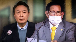 [단독] "공개돼도 되나&hellip;대선 두 달 전 윤 뜻밖의 '독대'"