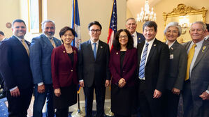 [속보] 방미 김 총리, 미 하원의원들에 "쿠팡에 대한 차별 없다"