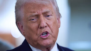 트럼프 새 국방전략 "미, 본토&middot;중국 집중"&hellip;'동맹 분담' 강조